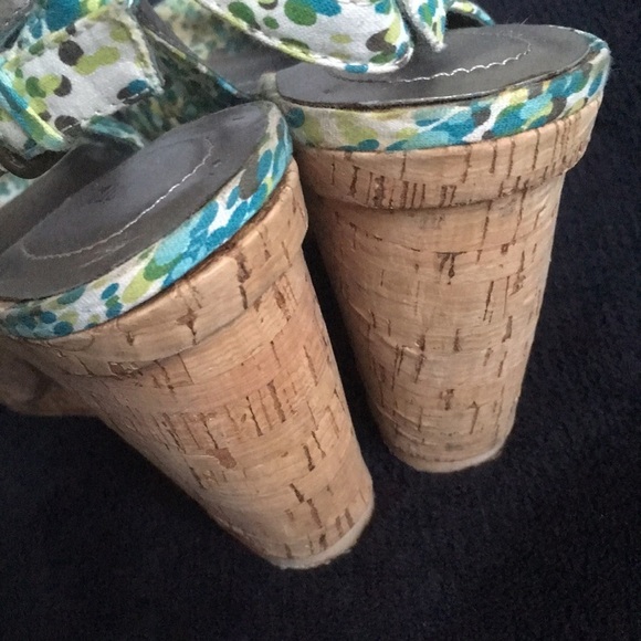 Apt 9 Green And Blue Open Toe Wedges Women’s Shoes - Picture 11 of 13